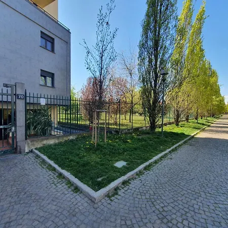 Apartment Porta Romana Gold *
