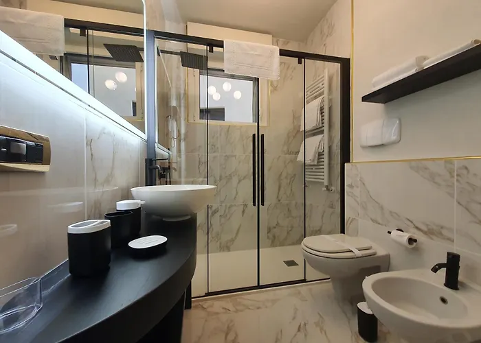 Porta Romana Gold *
